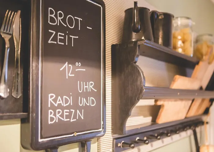 Berggasthof Duftbraeu I Ruhige Alleinlage I Mitten Im Gruenen Hotel
