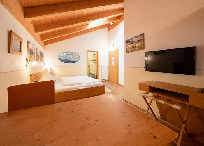 Berggasthof Duftbraeu I Ruhige Alleinlage I Mitten Im Gruenen Hotel *